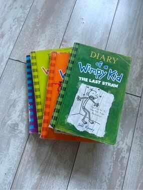 Diary of a Wimpy Kid The Last Straw - by Jeff  Kinney Lot of 4